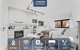 1-2 Personen - Parkplatz - Fahrradgarage - Zentrum - Küche - WLAN - Klima